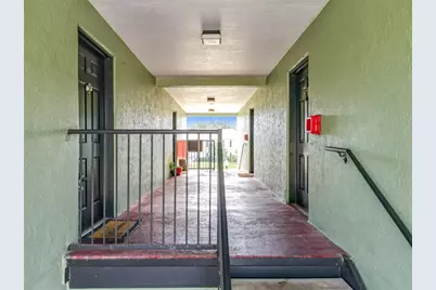 2065 Dixie Belle Drive #2065M, Orlando, FL 32812 - Photo 5