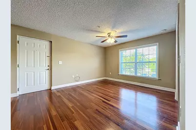 2065 Dixie Belle Drive #2065M, Orlando, FL 32812 - Photo 9