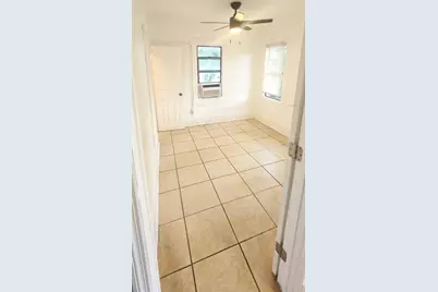 301 SE Avenue B #4, Winter Haven, FL 33880 - Photo 11