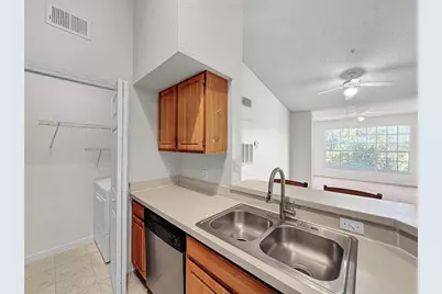 13025 Mulberry Park Drive #332, Orlando, FL 32821 - Photo 11