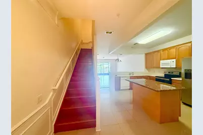 6336 Castelven Drive #107, Orlando, FL 32835 - Photo 3