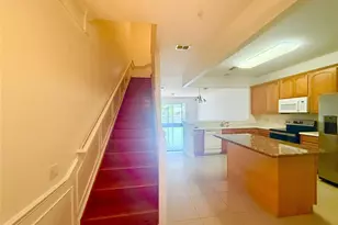 6336 Castelven Dr, Orlando, FL 32835 - Photo 3