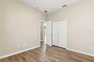 1762 Mira Lago Cir, Ruskin, FL 33570 - Photo 37