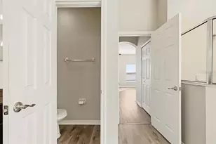 1762 Mira Lago Cir, Ruskin, FL 33570 - Photo 35