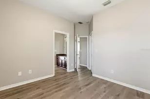 1762 Mira Lago Cir, Ruskin, FL 33570 - Photo 45