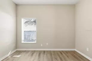 1762 Mira Lago Cir, Ruskin, FL 33570 - Photo 43