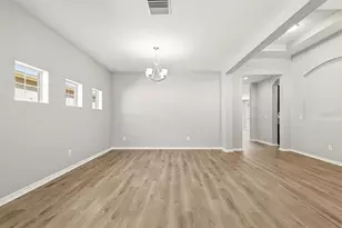 1762 Mira Lago Cir, Ruskin, FL 33570 - Photo 17