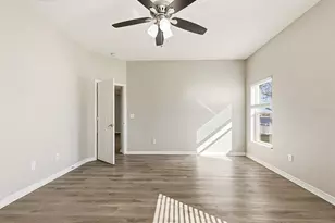 1762 Mira Lago Cir, Ruskin, FL 33570 - Photo 31