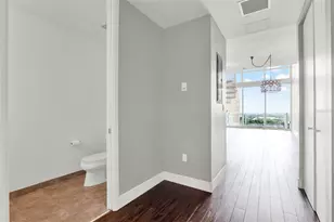 150 E Robinson St, Orlando, FL 32801 - Photo 5