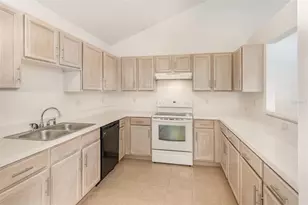 2548 Albion Ave, Orlando, FL 32833 - Photo 9