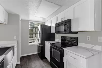 2922 Fox Squirrel Drive #B, Kissimmee, FL 34741 - Photo 3