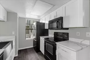 2922 Fox Squirrel Dr, Kissimmee, FL 34741 - Photo 3