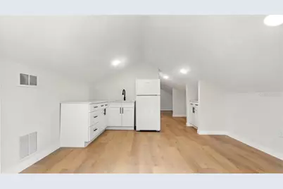 7806 N Van Dyke Place, Tampa, FL 33604 - Photo 21