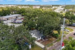 7806 N Van Dyke Pl, Tampa, FL 33604 - Photo 31