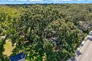 7806 N Van Dyke Pl, Tampa, FL 33604 - Photo 33