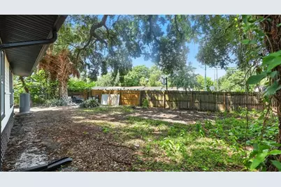 7806 N Van Dyke Place, Tampa, FL 33604 - Photo 29