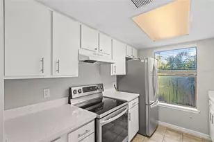 3900 Coronation Ct, Orlando, FL 32839 - Photo 9