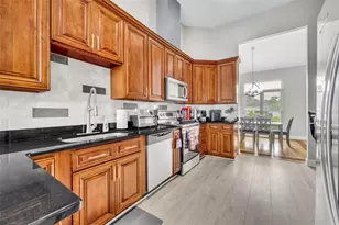 8537 Buckley Ct, Orlando, FL 32817 - Photo 13