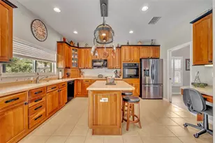 9809 Osprey Landing Dr, Orlando, FL 32832 - Photo 3