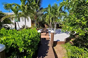 2408 Nassau St, Sarasota, FL 34231 - Photo 3