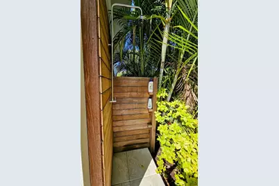 2408 Nassau Street, Sarasota, FL 34231 - Photo 5