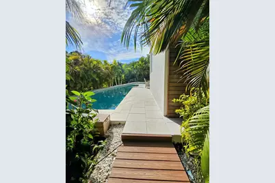 2408 Nassau Street, Sarasota, FL 34231 - Photo 23