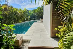 2408 Nassau St, Sarasota, FL 34231 - Photo 23