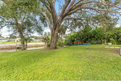 2586 Auburn Boulevard, Port Charlotte, FL 33948 - Photo 29