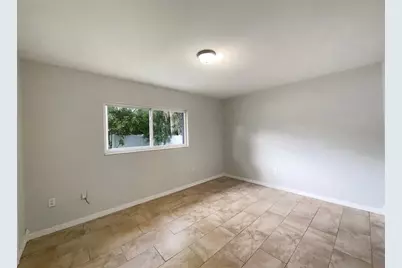 1103 N Nancy Terrace, Plant City, FL 33563 - Photo 5