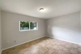 1103 N Nancy Terrace, Plant City, FL 33563 - Photo 5