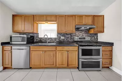 1352 Foxwood Drive, Lutz, FL 33549 - Photo 11