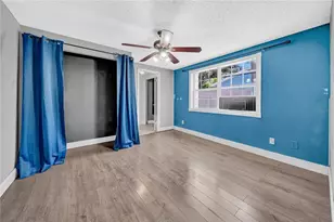 1352 Foxwood Dr, Lutz, FL 33549 - Photo 21