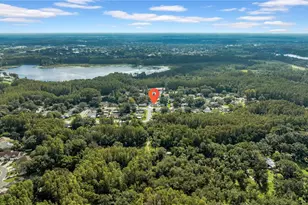 1352 Foxwood Dr, Lutz, FL 33549 - Photo 35