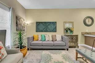 4827 Clock Tower Dr, Kissimmee, FL 34746 - Photo 3