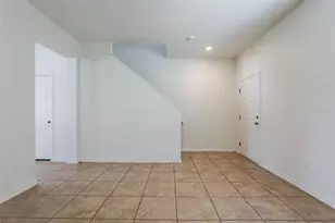 1706 Bonita Bluff Ct, Ruskin, FL 33570 - Photo 3