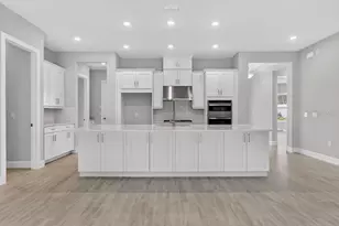 955 Tassleflower Trl, Saint Cloud, FL 34771 - Photo 3