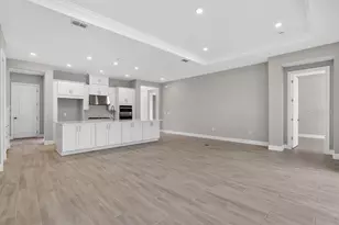 955 Tassleflower Trl, Saint Cloud, FL 34771 - Photo 9