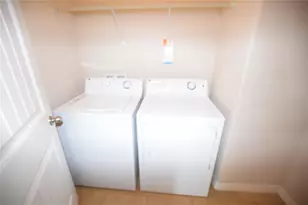 2021 Beacon Landing Cir, Orlando, FL 32824 - Photo 41