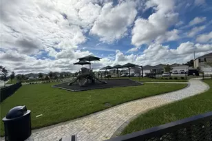 2606 Angel Fls Dr, Davenport, FL 33837 - Photo 31