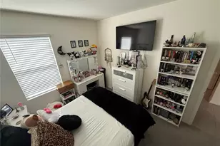 2606 Angel Fls Dr, Davenport, FL 33837 - Photo 13