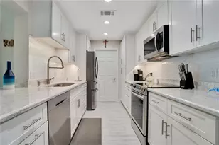 631 Coral Dr, Nokomis, FL 34275 - Photo 13