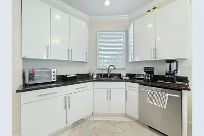 573 Neumann Village Court, Ocoee, FL 34761 - Photo 7