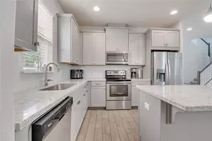 8048 Scagel St, Orlando, FL 32832 - Photo 5