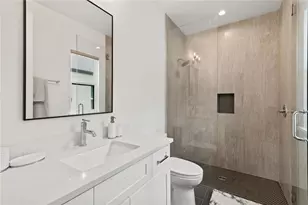 2219 Musselwhite Ave, Orlando, FL 32804 - Photo 45