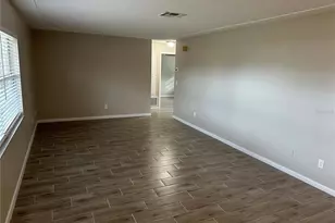 7126 Leighton Way, Orlando, FL 32822 - Photo 5