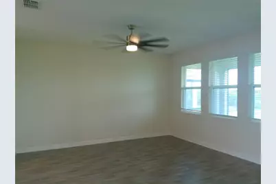 1146 Trappers Trail Loop, Davenport, FL 33896 - Photo 7