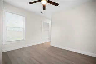 3445 40th St N, Saint Petersburg, FL 33713 - Photo 19