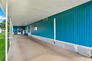 904 Blue Heron Blvd, Osteen, FL 32764 - Photo 5