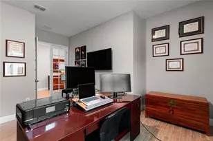 18405 Mowry Ct, Orlando, FL 32827 - Photo 29