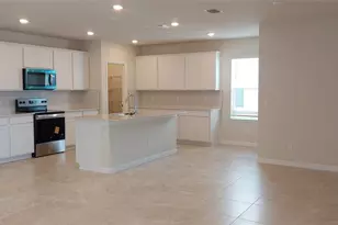 5038 Starling Bird Ln, Saint Cloud, FL 34771 - Photo 9